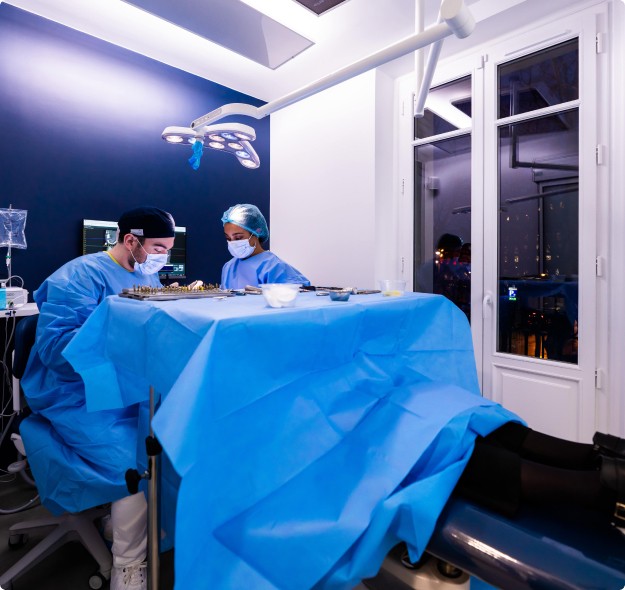 Dr Gucciardi bloc operatoire Paris chirurgie dentaire